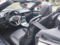 MERCEDES BENZ SLK300 2016, COM APENAS 42.000 KM, TODAS REVISÕES EM CONCESSIONÁRIA, EM IMPECÁVEL ESTADO imagem 15