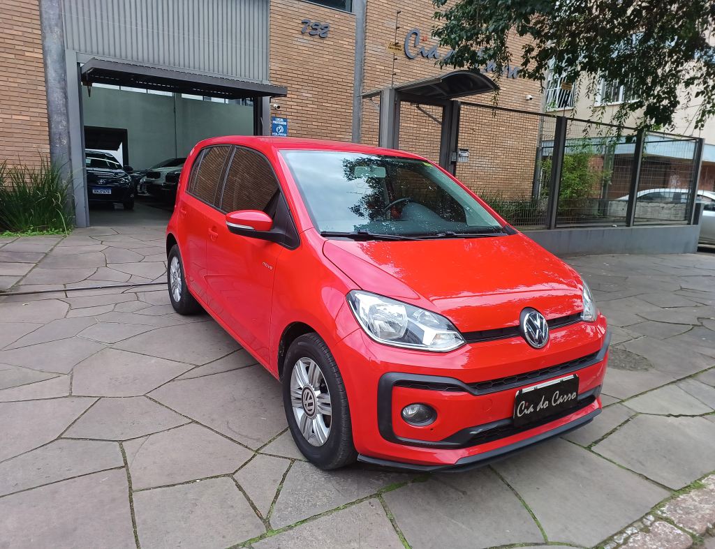 VOLKSWAGEN UP MOVE 1.0 FLEX IMOTION COMPLETO DE FÁBRICA COM REVISÕES NA CONCESSIONÁRIA