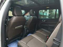 COMMANDER OVERLAND DIESEL 2022, 7 LUGARES, TOP DE LINHA, COM 83.700 KM imagem 13 COMMANDER OVERLAND DIESEL 2022, 7 LUGARES, TOP DE LINHA, COM 83.700 KM imagem 13