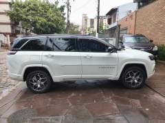 COMMANDER OVERLAND DIESEL 2022, 7 LUGARES, TOP DE LINHA, COM 83.700 KM imagem 8 COMMANDER OVERLAND DIESEL 2022, 7 LUGARES, TOP DE LINHA, COM 83.700 KM imagem 8