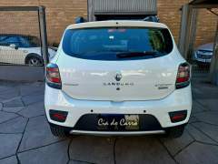 SANDERO STEPWAY 1.6 FLEX EASY R AUTOMÁTICO COM TODAS REVISÕES NA CONCESSIONÁRIA imagem 6 SANDERO STEPWAY 1.6 FLEX EASY R AUTOMÁTICO COM TODAS REVISÕES NA CONCESSIONÁRIA imagem 6
