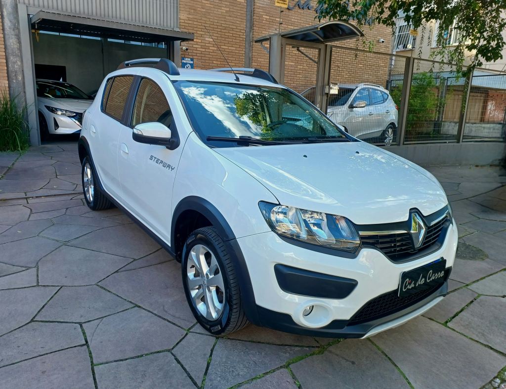SANDERO STEPWAY 1.6 FLEX EASY R AUTOMÁTICO COM TODAS REVISÕES NA CONCESSIONÁRIA