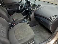 HYUNDAI HB 20 COMFORT 1.0 MANUAL SEGUNDO DONO ANO 2018 COM APENAS 55.950 Km imagem 9 HYUNDAI HB 20 COMFORT 1.0 MANUAL SEGUNDO DONO ANO 2018 COM APENAS 55.950 Km imagem 9