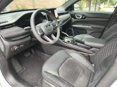 COMMANDER BLACKHAWK 2.0 TURBO, 2026, 7 LUGARES, 4X4, TOP DE LINHA, COM APENAS 6.000 KM imagem 10