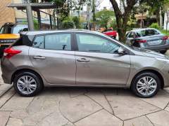 YARIS H 1.5 16V XL PLUS CONNECT AUT. MULTIDRIVE FLEX imagem 8 YARIS H 1.5 16V XL PLUS CONNECT AUT. MULTIDRIVE FLEX imagem 8