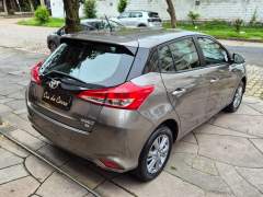 YARIS H 1.5 16V XL PLUS CONNECT AUT. MULTIDRIVE FLEX imagem 7 YARIS H 1.5 16V XL PLUS CONNECT AUT. MULTIDRIVE FLEX imagem 7