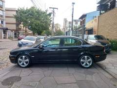 JAGUAR X-TYPE SE 3.0 V6 AUTOMÁTICO ANO 2009 COM APENAS 40.600 KM VEÍCULO PARA COLECIONADOR imagem 4