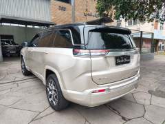 JEEP COMMANDER OVERLAND DIESEL 2022, 4X4, 7 LUGARES, COM APENAS 70.000 KM, TODAS REVISÕES EM CONCESSIONÁRIA imagem 5 JEEP COMMANDER OVERLAND DIESEL 2022, 4X4, 7 LUGARES, COM APENAS 70.000 KM, TODAS REVISÕES EM CONCESSIONÁRIA imagem 5